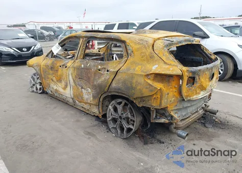 2021 BMW X2 xDrive28I z USA, uszkodzony, nr VIN WBXYJ1C06M5S40313